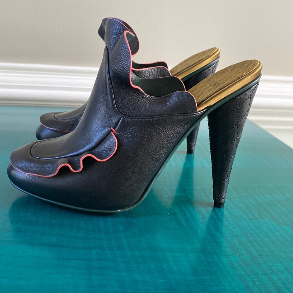 Fendi Mules